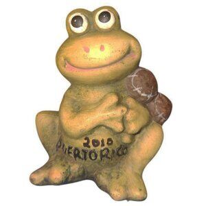 Little Green Frog from Puerto Rico 2010 3"h